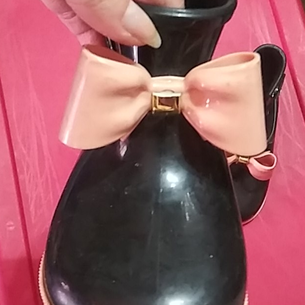 Mini Melissa - Picture 2 of 4